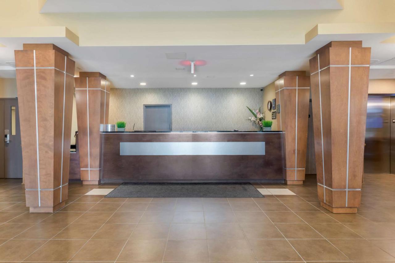 BEST WESTERN PLUS Saint John Hotel&Suites Exterior foto