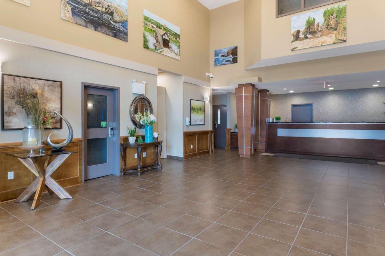 BEST WESTERN PLUS Saint John Hotel&Suites Exterior foto