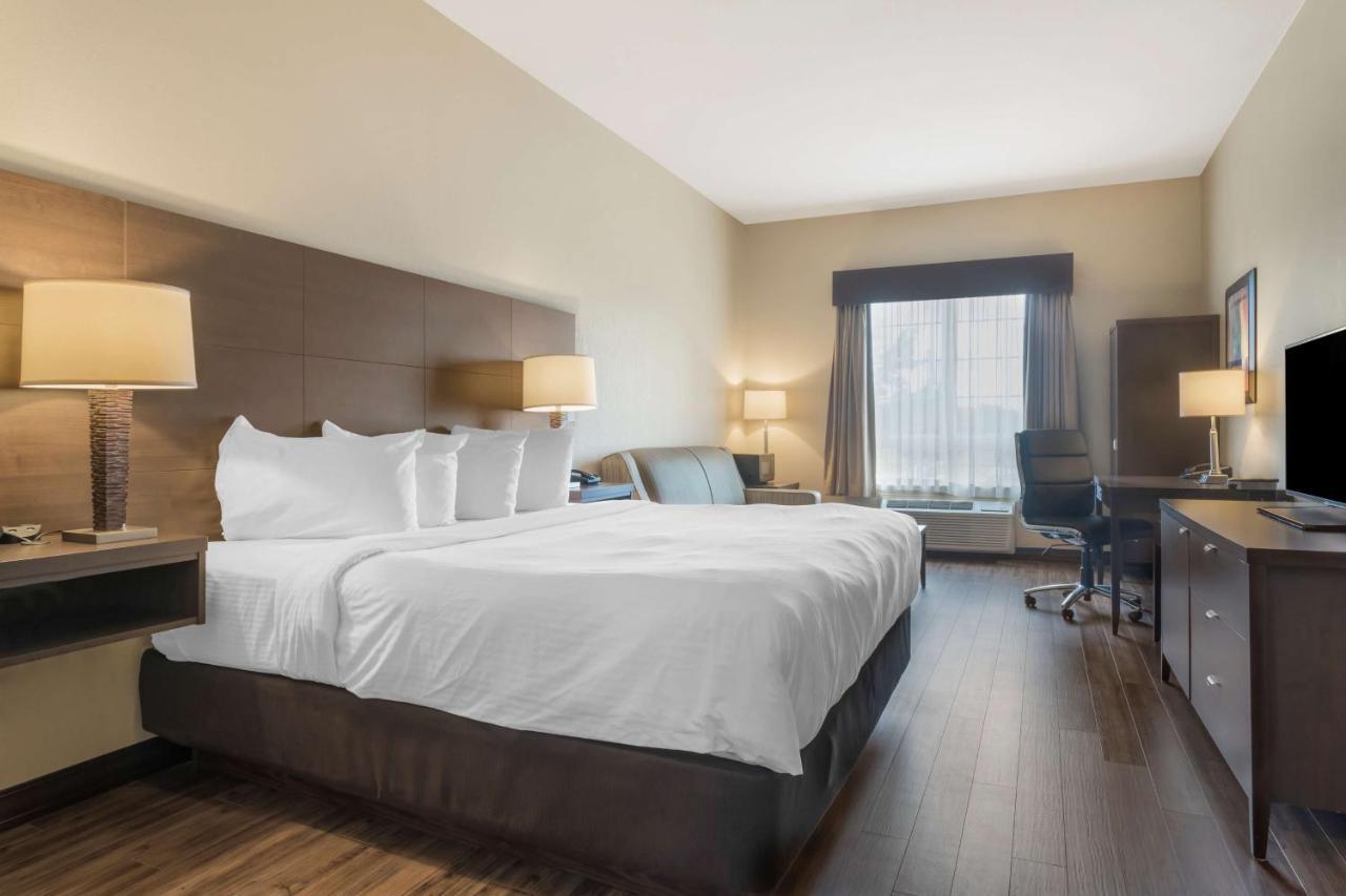 BEST WESTERN PLUS Saint John Hotel&Suites Exterior foto